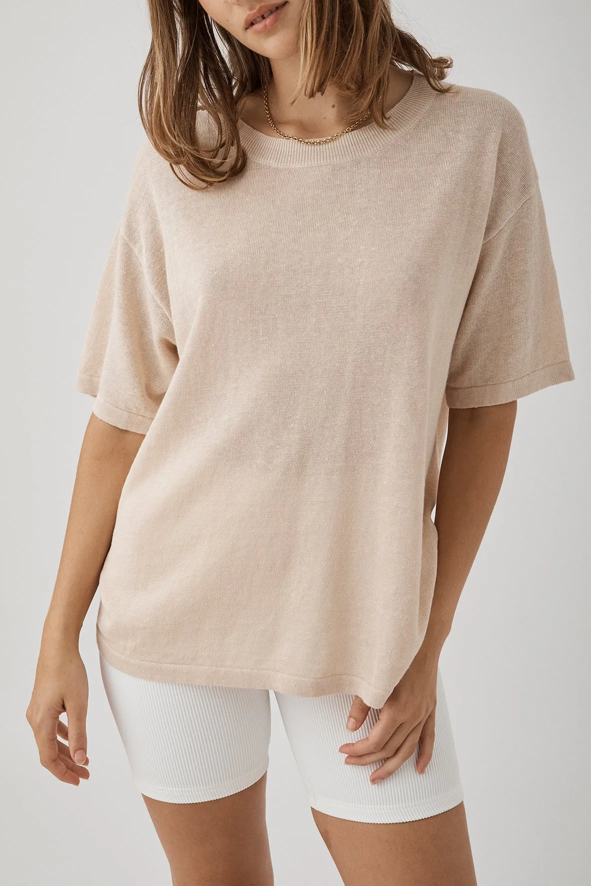 Arcaa hugo t shirt- sand