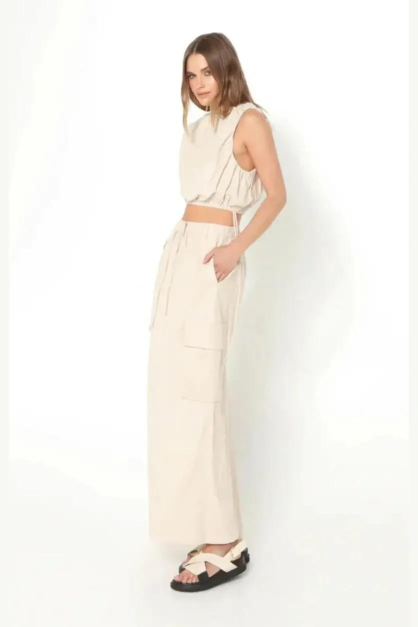 MADISON THE LABEL Kasey top - Sand