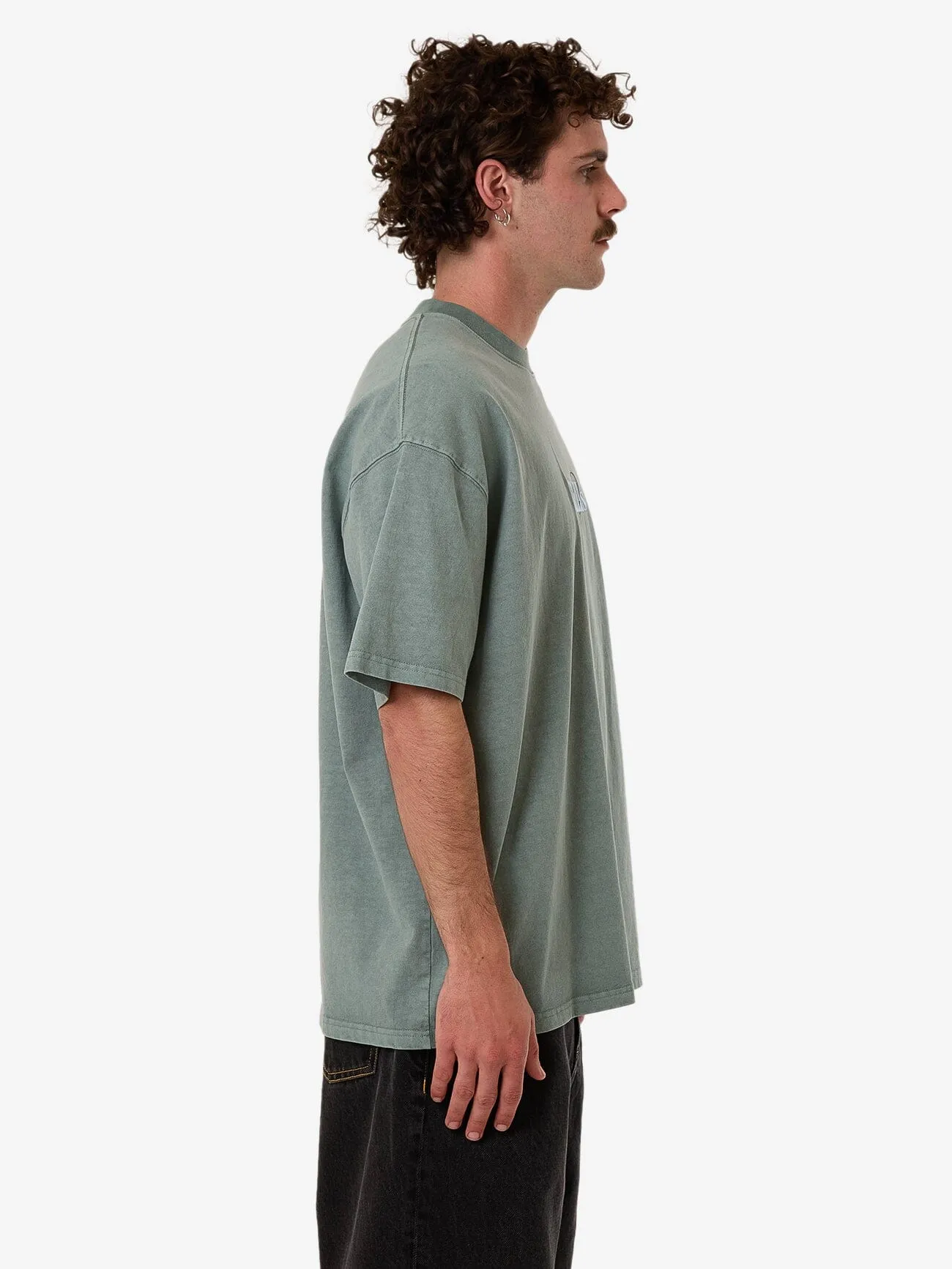 THRILLS  ambient connections box fit oversize tee - chinois green